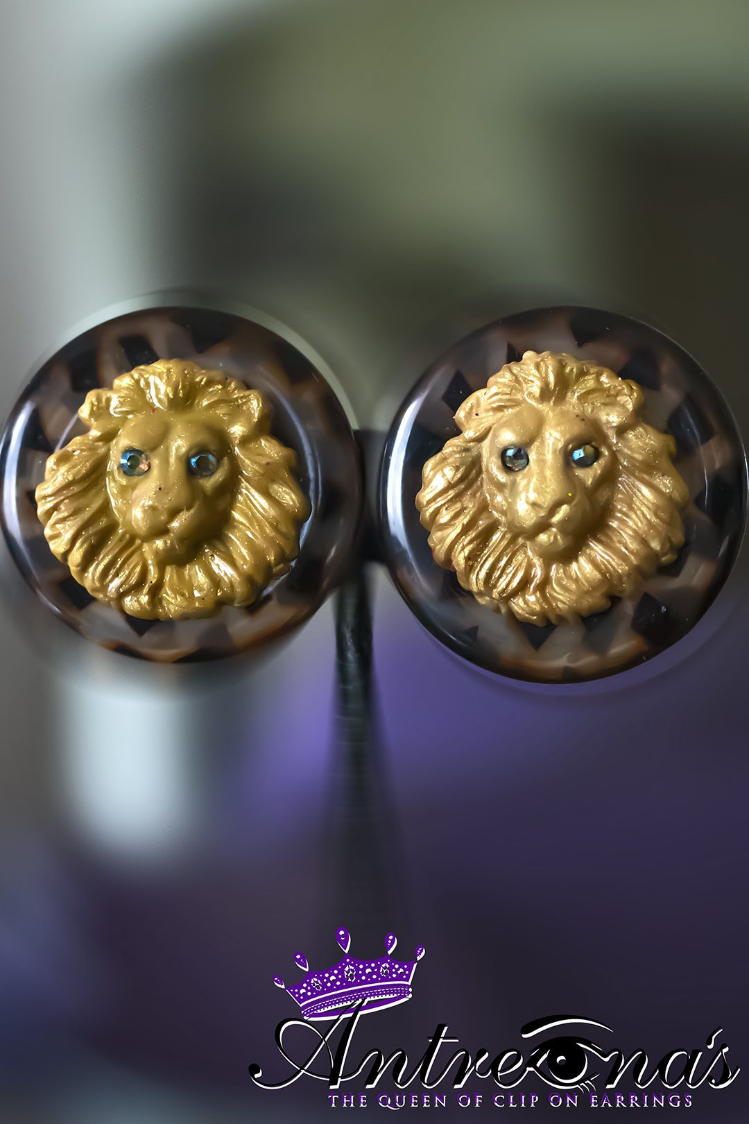 Gold Lion Cmfortable clip on earrings